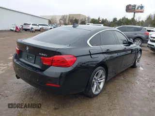 2019 BMW 4 Series 430i xDrive with VIN WBA4J3C53KBL08291, listed as a IAAI auction lot 41471858 with 63,933 mi miles. Bid and sale history available at carsss.com. Image 4.