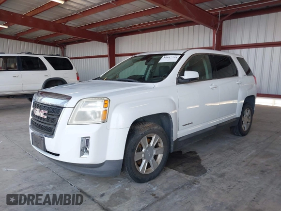 2010 GMC Terrain SLE-1 with VIN 2CTALBEW1A6327055, listed as a IAAI auction lot 39917704 with 152,645 mi miles. Bid and sale history available at carsss.com. Image 2.