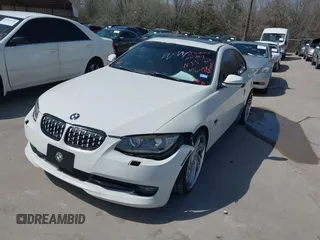 2011 BMW 3 Series 328i xDrive with VIN WBAKF5C51BE395627, listed as a IAAI auction lot 41826646 with 95,592 mi miles. Bid and sale history available at carsss.com. Image 2.