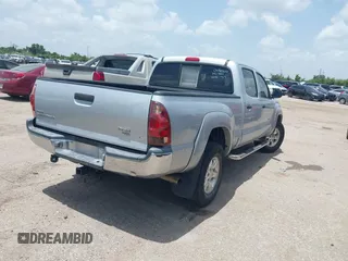 2006 Toyota Tacoma PreRunner z VIN 3TMKU72N76M008066, wystawiony jako IAAI lot #42692603 z przebiegiem 208 065 mil mil oraz . Historia ofert i sprzedaży dostępna na DreamBid. Obrazek 4.