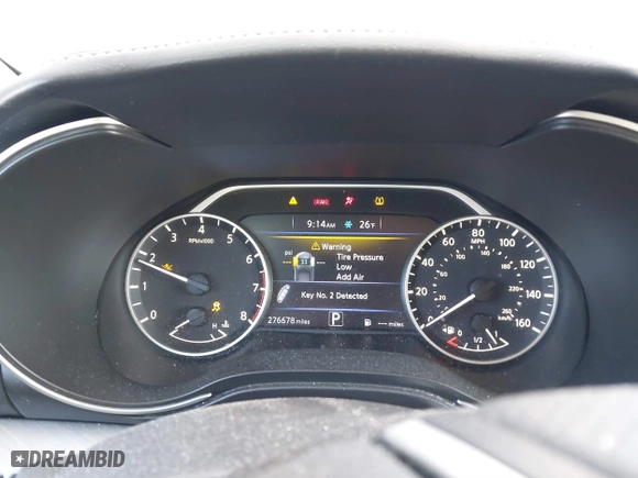 2018 Nissan Maxima SL with VIN 1N4AA6APXJC381054, listed as a IAAI auction lot 41400329 with 276,678 mi miles. Bid and sale history available at carsss.com. Image 7.