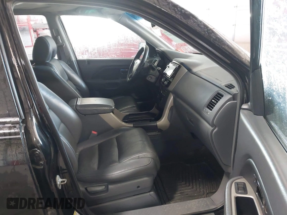 2007 Honda Pilot EX-L z VIN 2HKYF18507H505346, wystawiony jako IAAI lot #42222107 z przebiegiem 171 732 mil mil oraz . Historia ofert i sprzedaży dostępna na DreamBid. Obrazek 5.
