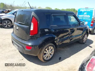 2013 Kia Soul + with VIN KNDJT2A68D7751533, listed as a IAAI auction lot 41995980 with 187,388 mi miles and . Bid and sale history available at DreamBid. Image 4.