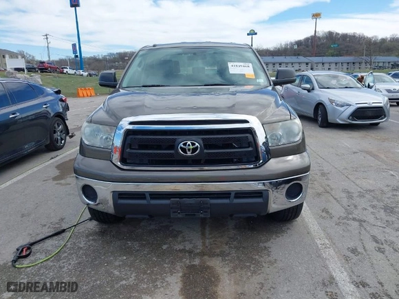 2012 Toyota Tundra 4WD Truck with VIN 5TFUW5F17CX215884, listed as a IAAI auction lot 41849468 with 137,230 mi miles. Bid and sale history available at carsss.com. Image 12.