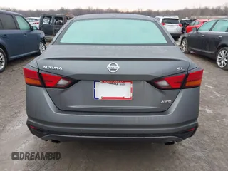 2020 Nissan Altima 2.5 SL with VIN 1N4BL4EW7LC244922, listed as a IAAI auction lot 41667084 with 46,198 mi miles. Bid and sale history available at carsss.com. Image 16.