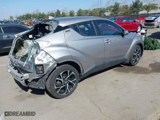 2018 Toyota C-HR XLE with VIN NMTKHMBX1JR062782, listed as a IAAI auction lot 41540049 with 56,172 mi miles. Bid and sale history available at carsss.com. Image 4.