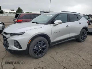 2022 Chevrolet Blazer RS z VIN 3GNKBKRSXNS159571, wystawiony jako Copart lot #58585015 z przebiegiem 33 289 mil mil oraz Szkoda całkowita • Salvage title. Historia ofert i sprzedaży dostępna na DreamBid. Obrazek 1.