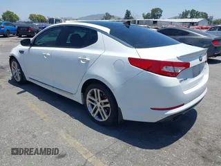 2013 Kia Optima SX с VIN 5XXGR4A68DG184445, выставлен на аукционе IAAI как лот 42510576 с пробегом 117 630 миль миль и . История ставок и продаж доступна на DreamBid. Изображение 3.