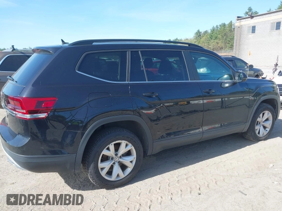 2020 Volkswagen Atlas SE z VIN 1V2DP2CAXLC500309, wystawiony jako IAAI lot #42168053 z przebiegiem 38 511 mil mil oraz . Historia ofert i sprzedaży dostępna na DreamBid. Obrazek 13.