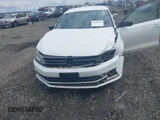 2016 Volkswagen Jetta Sport z VIN 3VWD17AJ3GM216976, wystawiony jako IAAI lot #42012643 z przebiegiem 145 795 mil mil oraz . Historia ofert i sprzedaży dostępna na DreamBid. Obrazek 6.