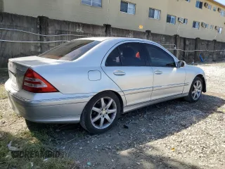 2003 Mercedes-Benz C 230 Kompressor with VIN WDBRF40J93F383720, listed as a Copart auction lot 75665054 with Not Provided miles and Salvage Title. Bid and sale history available at DreamBid. Image 3.