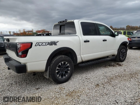 2023 Nissan Titan SV z VIN 1N6AA1ED7PN116504, wystawiony jako Copart lot #77986734 z przebiegiem 31 392 mil mil oraz Szkoda całkowita • Salvage title. Historia ofert i sprzedaży dostępna na DreamBid. Obrazek 3.