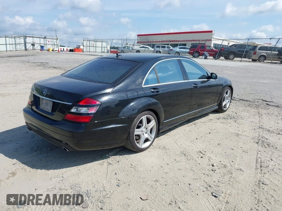 2009 Mercedes-Benz S 550 with VIN WDDNG71X79A239029, listed as a IAAI auction lot 42176872 with 213,721 mi miles and . Bid and sale history available at DreamBid. Image 4.