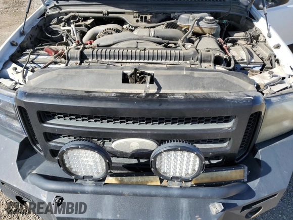 2005 Ford F-350 XL with VIN 1FTWW31P85EB85950, listed as a Copart auction lot 52202905 with 231,661 mi miles and Clean Title. Bid and sale history available at DreamBid. Image 11.