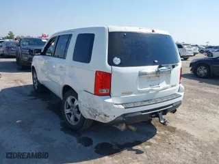 2013 Honda Pilot EX-L with VIN 5FNYF3H55DB037426, listed as a IAAI auction lot 40595131 with 173,371 mi miles. Bid and sale history available at carsss.com. Image 6.