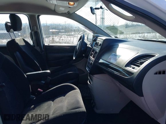 2014 Dodge Grand Caravan American Value with VIN 2C4RDGBG7ER422178, listed as a IAAI auction lot 41352312 with 176,415 mi miles and . Bid and sale history available at DreamBid. Image 5.