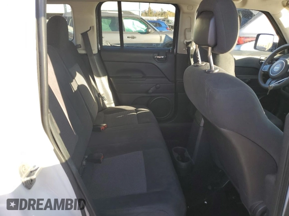2011 Jeep Patriot Sport z VIN 1J4NT1GB1BD216200, wystawiony jako Copart lot #88791135 z przebiegiem Nie podano mil oraz Czysty tytuł • Clean title. Historia ofert i sprzedaży dostępna na DreamBid. Obrazek 11.