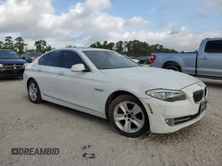 2011 BMW 5 Series 528i with VIN WBAFR1C51BC743598, listed as a Copart auction lot 53616355 with 176,609 mi miles and Clean Title. Bid and sale history available at carsss.com. Image 4.