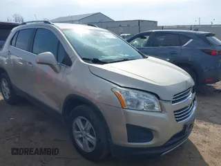 2016 Chevrolet Trax LT with VIN 3GNCJPSB0GL218591, listed as a IAAI auction lot 41704275 with 89,383 mi miles. Bid and sale history available at carsss.com. Image 1.