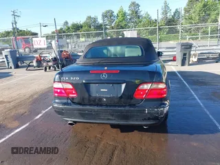 2003 Mercedes-Benz CLK 320 with VIN WDBLK65G63T131225, listed as a IAAI auction lot 42060339 with 162,918 mi miles and . Bid and sale history available at DreamBid. Image 16.
