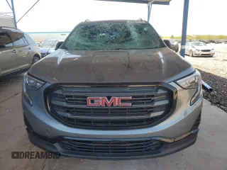 2020 GMC Terrain SLE z VIN 3GKALMEV4LL307450, wystawiony jako Copart lot #51981875 z przebiegiem 101 370 mil mil oraz Szkoda całkowita • Salvage title. Historia ofert i sprzedaży dostępna na DreamBid. Obrazek 5.