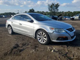 2010 Volkswagen CC Sport with VIN WVWML7AN4AE503708, listed as a Copart auction lot 74098454 with 199,915 mi miles and Salvage Title. Bid and sale history available at carsss.com. Image 4.