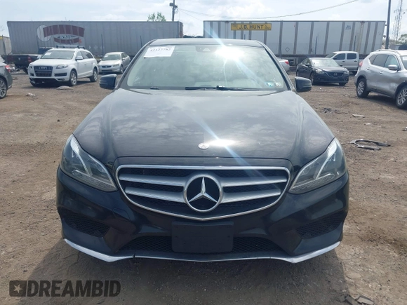 2014 Mercedes-Benz E 350 Luxury with VIN WDDHF8JB4EB029082, listed as a IAAI auction lot 42127782 with 147,193 mi miles and . Bid and sale history available at DreamBid. Image 11.