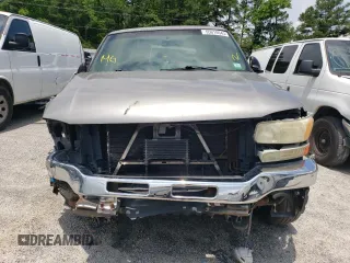 2003 GMC Sierra 1500HD SLE z VIN 1GTGC13U73F105405, wystawiony jako Copart lot #76817714 z przebiegiem 213 665 mil mil oraz Szkody całkowita. Historia ofert i sprzedaży dostępna na DreamBid. Obrazek 5.