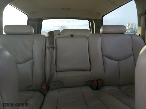 2006 GMC Yukon XL SLT with VIN 1GKFK16Z56J117404, listed as a Copart auction lot 42551025 with 107,860 mi miles and Salvage Title. Bid and sale history available at carsss.com. Image 10.