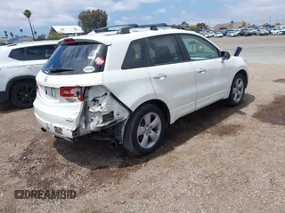 2009 Acura RDX Technology with VIN 5J8TB18509A003714, listed as a IAAI auction lot 42135170 with 195,040 mi miles and . Bid and sale history available at carsss.com. Image 4.