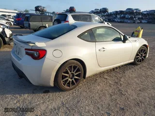 2020 Subaru BRZ Limited with VIN JF1ZCAC13L9701484, listed as a IAAI auction lot 41954024 with 76,665 mi miles. Bid and sale history available at carsss.com. Image 4.