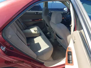 2006 Toyota Camry STD z VIN 4T1BE30K06U140494, wystawiony jako IAAI lot #41837962 z przebiegiem 127 780 mil mil oraz . Historia ofert i sprzedaży dostępna na DreamBid. Obrazek 8.
