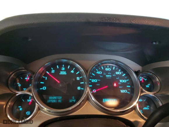 2013 Chevrolet Silverado 1500 LT with VIN 1GCRCSEA9DZ218144, listed as a Copart auction lot 89361045 with 177,281 mi miles and Clean Title. Bid and sale history available at carsss.com. Image 9.