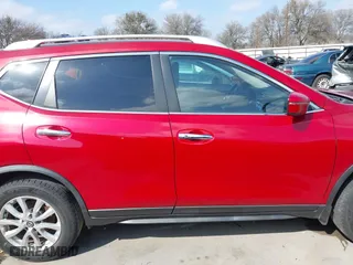 2017 Nissan Rogue SL with VIN JN8AT2MT5HW405814, listed as a IAAI auction lot 41512457 with 71,161 mi miles. Bid and sale history available at carsss.com. Image 14.