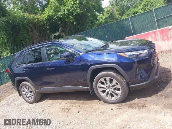 2024 Toyota RAV4 XLE Premium with VIN 2T3A1RFV4RW411404, listed as a IAAI auction lot 42342453 with 20,741 mi miles and . Bid and sale history available at DreamBid. Image 13.