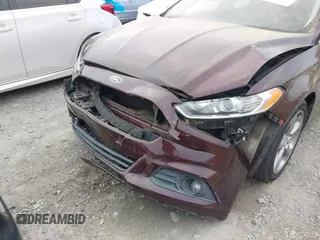 2013 Ford Fusion SE with VIN 3FA6P0HR5DR164820, listed as a IAAI auction lot 41935469 with 179,000 mi miles. Bid and sale history available at carsss.com. Image 12.