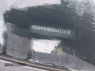 2011 Mercedes-Benz E 350 Luxury with VIN WDDHF8HB8BA421618, listed as a IAAI auction lot 40611654 with 209,449 mi miles and . Bid and sale history available at DreamBid. Image 17.
