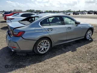 2025 BMW 3 Series 330i with VIN 3MW69CW05S8F32987, listed as a Copart auction lot 51054715 with 1,613 mi miles and Clean Title. Bid and sale history available at carsss.com. Image 3.
