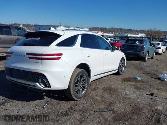 2022 Genesis GV70 2.5T with VIN KMUMADTB5NU051297, listed as a IAAI auction lot 41892642 with 46,421 mi miles and . Bid and sale history available at DreamBid. Image 4.