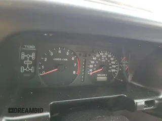 2002 Isuzu Trooper S с VIN JACDJ58X227J01871, выставлен на аукционе Copart как лот 76623024 с пробегом Не указан миль и Списание • Salvage title. История ставок и продаж доступна на DreamBid. Изображение 8.