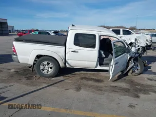 2015 Toyota Tacoma with VIN 3TMLU4EN8FM184297, listed as a IAAI auction lot 41759278 with 116,158 mi miles and . Bid and sale history available at DreamBid. Image 13.