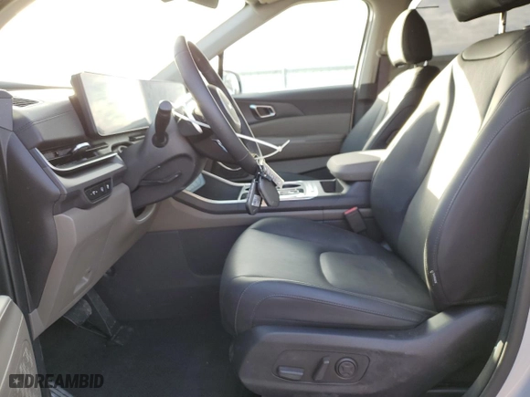 2025 Kia Carnival Hybrid EX with VIN KNDNC5KA4S6030201, listed as a Copart auction lot 44968625 with 2,812 mi miles and Salvage Title. Bid and sale history available at carsss.com. Image 7.