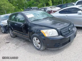 2008 Dodge Caliber SE with VIN 1B3HB28B58D753818, listed as a IAAI auction lot 39373913 with 172,972 mi miles. Bid and sale history available at carsss.com. Image 1.