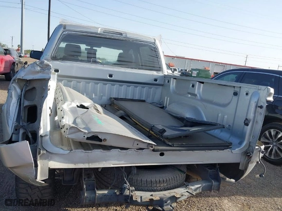 2017 Chevrolet Silverado 1500 LT with VIN 3GCUKREC2HG392487, listed as a IAAI auction lot 41807394 with 113,041 mi miles. Bid and sale history available at carsss.com. Image 17.