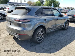 2022 Porsche Cayenne Turbo S E-Hybrid with VIN WP1AA2AY9NDA03317, listed as a Copart auction lot 47433095 with Not provided miles and Salvage title. Bid and sale history available at DreamBid. Image 3.