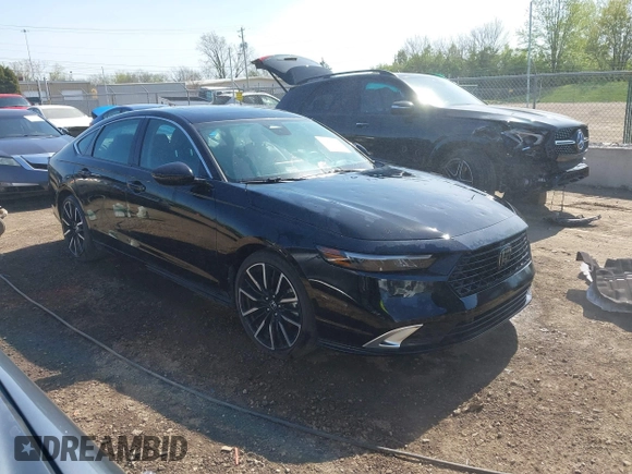 2023 Honda Accord Touring with VIN 1HGCY2F88PA040055, listed as a IAAI auction lot 42092946 with 32,930 mi miles and . Bid and sale history available at DreamBid. Image 1.