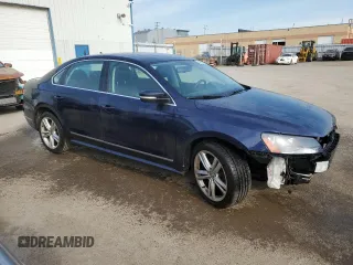 2015 Volkswagen Passat SEL Premium z VIN 1VWCV7A31FC027860, wystawiony jako Copart lot #56521435 z przebiegiem 171 702 mil mil oraz Czysty tytuł • Clean title. Historia ofert i sprzedaży dostępna na DreamBid. Obrazek 4.
