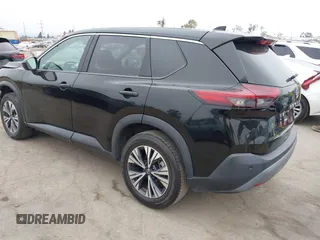 2023 Nissan Rogue SV z VIN 5N1BT3BA2PC893980, wystawiony jako IAAI lot #42357578 z przebiegiem 40 218 mil mil oraz . Historia ofert i sprzedaży dostępna na DreamBid. Obrazek 3.