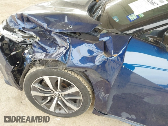 2020 Nissan Maxima SL with VIN 1N4AA6DV5LC364322, listed as a IAAI auction lot 41626097 with 81,258 mi miles and . Bid and sale history available at DreamBid. Image 6.