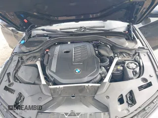 2021 BMW 5 Series 540i with VIN WBA53BJ01MWW91692, listed as a IAAI auction lot 41509786 with 33,345 mi miles and . Bid and sale history available at DreamBid. Image 10.
